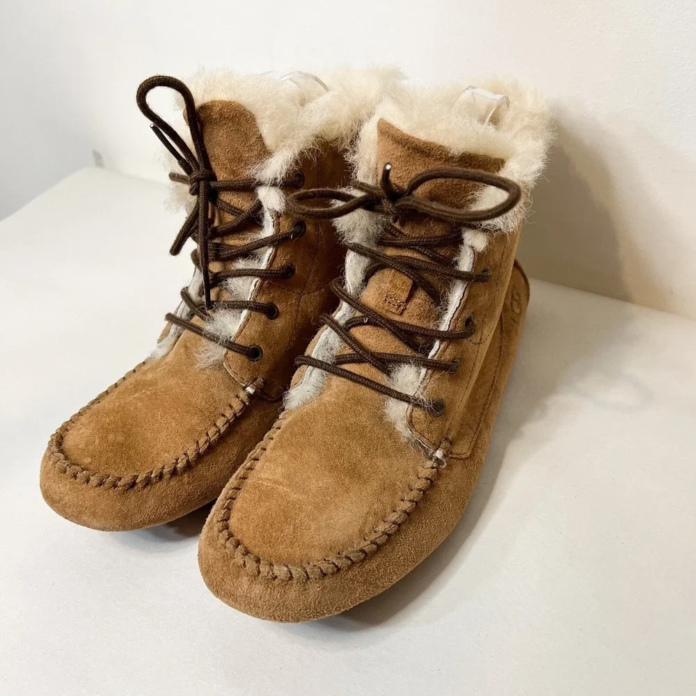 UGG Chickaree Boots Chestnut Brown Suede Lined Womens Short Moccassin Size US 6 - Picture 5 of 13